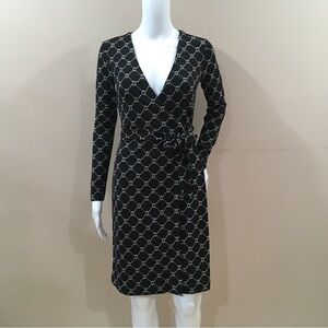 New ann taylor womens Size 00P wrap dress Floral Print Black Long Sleeve 70068
